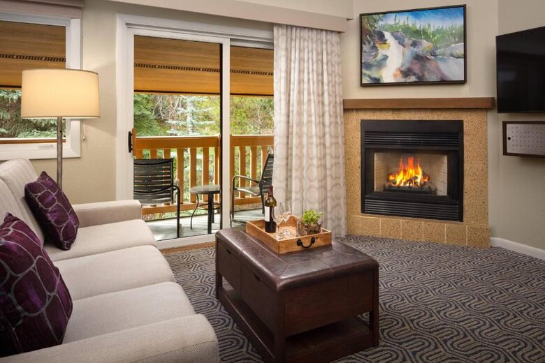 Birch at Streamside | Warm 1BR Retreat Steps from Adventure - Vail, Colorado