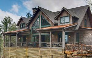 Rustic-Modern Mountain Haven near Waterfalls, Trails & Lake Glenville - Welcome to Fox and Fern Lodge - Glenville, North Carolina