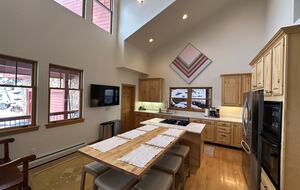 Alpine Elegance in the Heart of Wildridge - Avon, Colorado