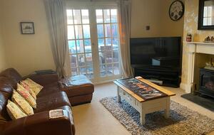 Stylish Coastal Escape Surrounded by Nature - Milford Haven, United Kingdom