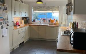 Stylish Coastal Escape Surrounded by Nature - Milford Haven, United Kingdom