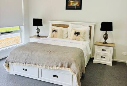 Relaxed Hunter Valley Retreat with Modern Comforts - North Rothbury, Australia