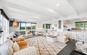 Nature-Surrounded Peninsula Escape - Dromana, Australia