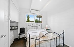 Nature-Surrounded Peninsula Escape - Dromana, Australia