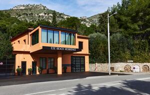Èze Beach Residence - Poolside Loft - Èze, France