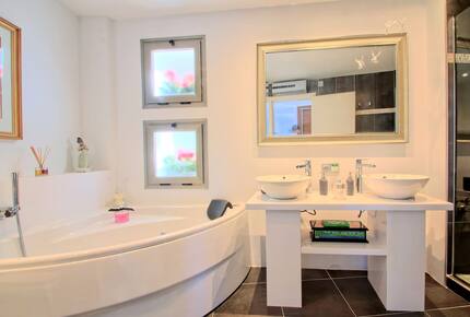 Luxury Villa with Panoramic Mediterranean Sea and Mountain Views - Altea, Spain