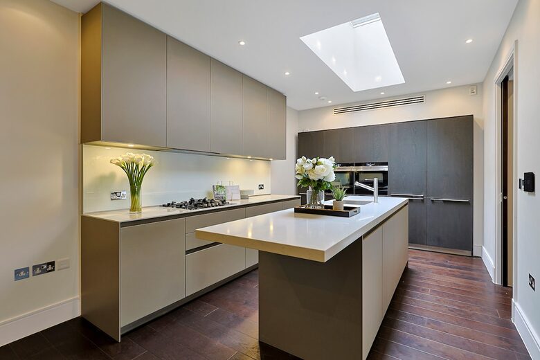 Luxe Home With Cinema Room - South Kensington - London, United Kingdom