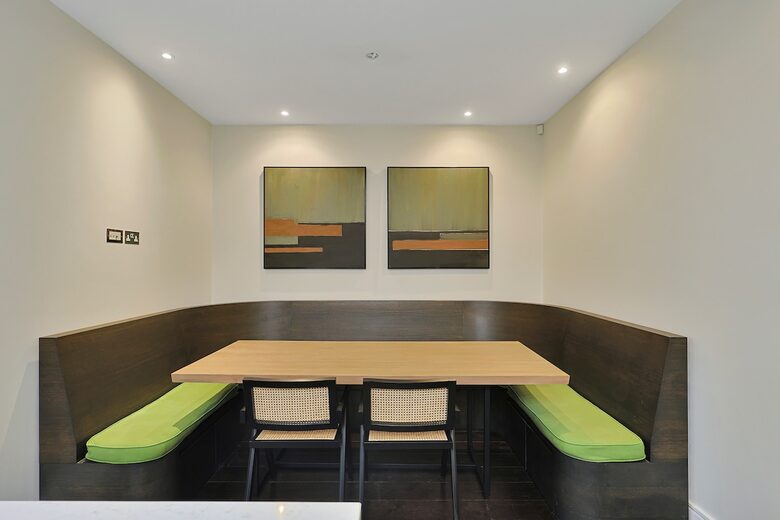 Luxe Home With Cinema Room - South Kensington - London, United Kingdom