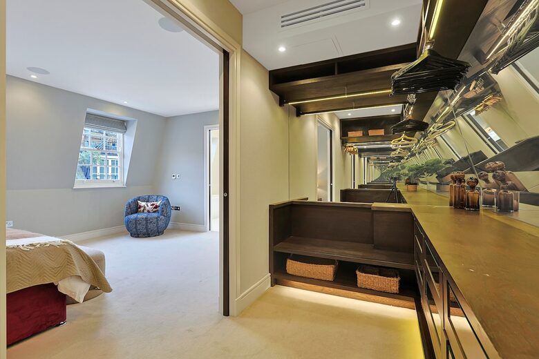 Luxe Home With Cinema Room - South Kensington - London, United Kingdom