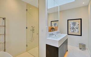 Luxe Home With Cinema Room - South Kensington - London, United Kingdom