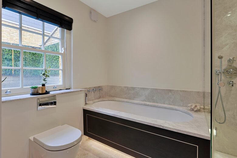 Luxe Home With Cinema Room - South Kensington - London, United Kingdom