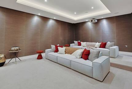 Luxe Home With Cinema Room - South Kensington - London, United Kingdom