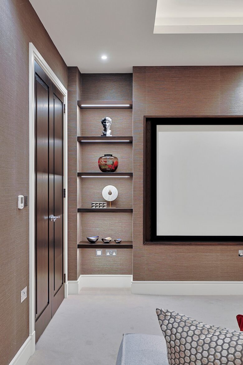 Luxe Home With Cinema Room - South Kensington - London, United Kingdom