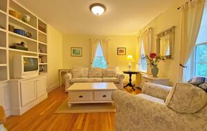 Graceful Getaway in Edgartown - Edgartown, Massachusetts