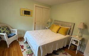 Graceful Getaway in Edgartown - Edgartown, Massachusetts