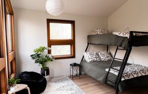 Contemporary Woodland Retreat Near Jim Thorpe - Jim Thorpe, Pennsylvania