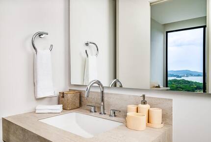 Penthouse Living with Private Plunge Pool and Ocean Views - Brasilito, Costa Rica