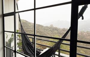 Elevated Living Amidst Nature’s Calm - Topanga, California