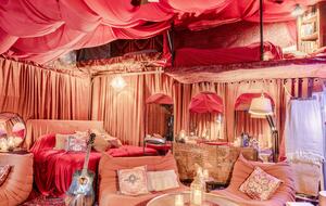 Elevated Living Amidst Nature’s Calm - Topanga, California