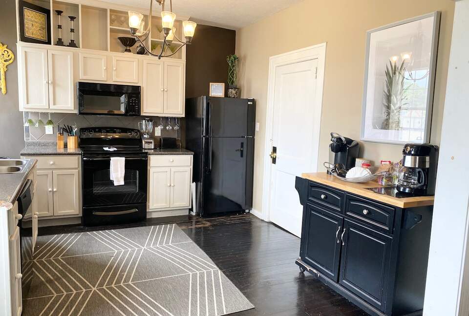 The Quarters | A Stylish Tribute to Montgomery’s Legacy - Montgomery, Alabama