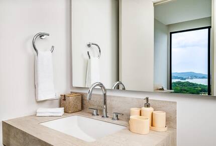 Oceanview Elegance in Costa Rica’s Premier Beachfront Resort - Brasilito, Costa Rica