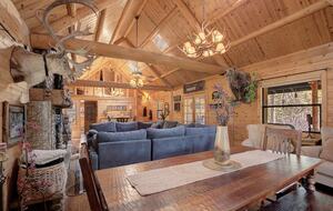 Elegant Payson Cabin on 4 Acres with Tonto Creek Access - Payson, Arizona