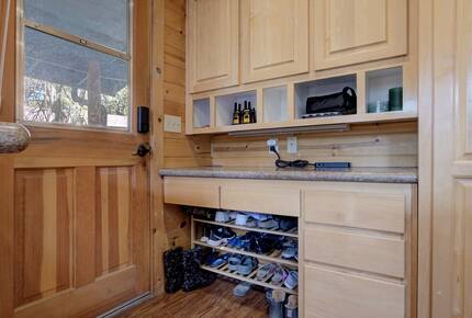 Elegant Payson Cabin on 4 Acres with Tonto Creek Access - Payson, Arizona