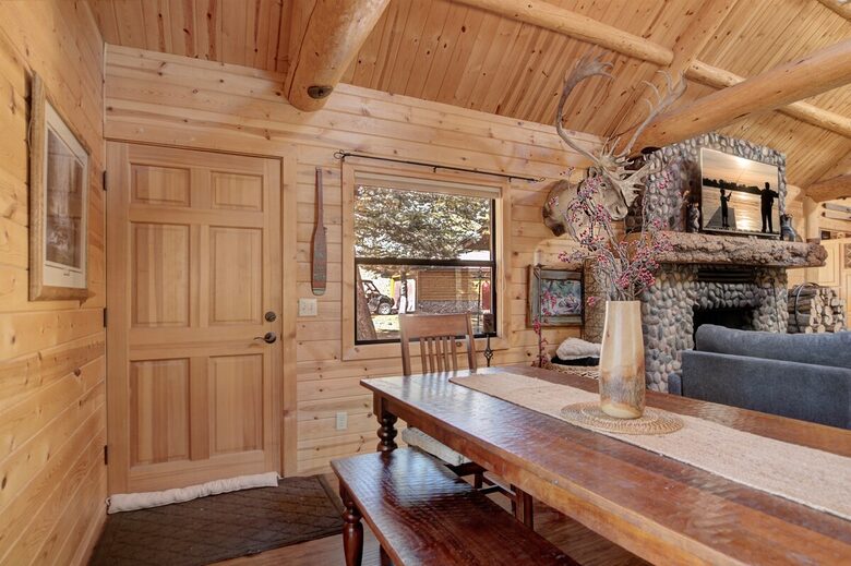 Elegant Payson Cabin on 4 Acres with Tonto Creek Access - Payson, Arizona