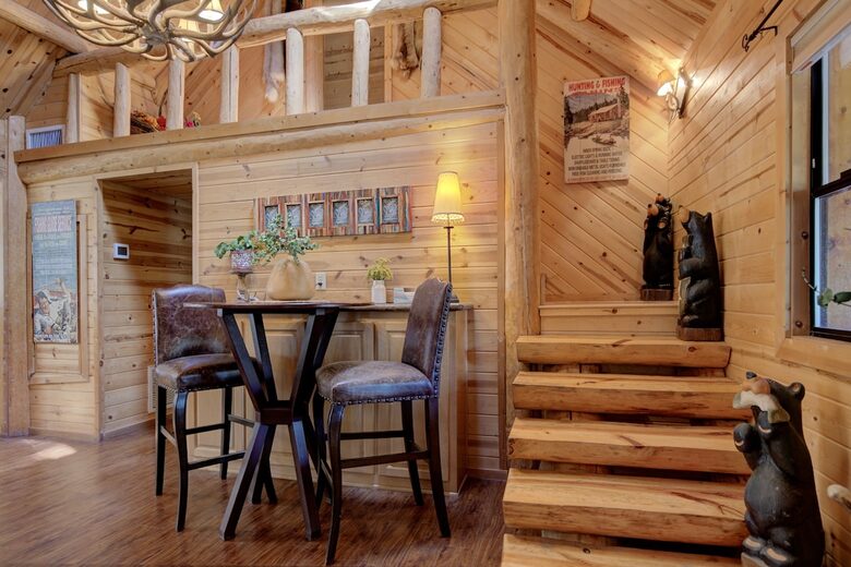 Elegant Payson Cabin on 4 Acres with Tonto Creek Access - Payson, Arizona