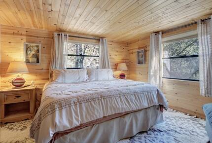 Elegant Payson Cabin on 4 Acres with Tonto Creek Access - Payson, Arizona