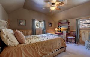 Elegant Payson Cabin on 4 Acres with Tonto Creek Access - Payson, Arizona