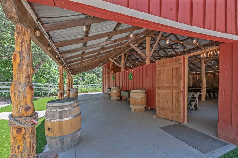 Elegant Payson Cabin on 4 Acres with Tonto Creek Access - Payson, Arizona