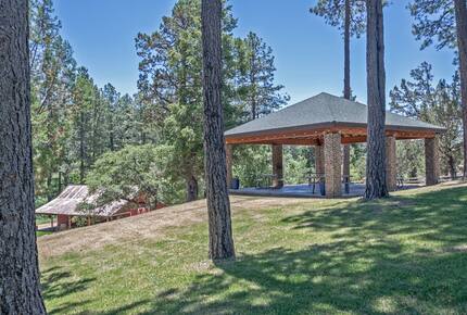 Elegant Payson Cabin on 4 Acres with Tonto Creek Access - Payson, Arizona