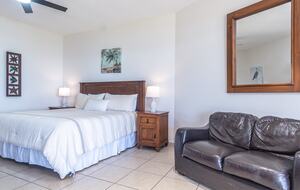 Elegant Beachfront Escape with Unrivaled Ocean Views - Puerto Penasco, Mexico