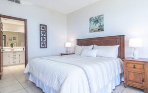 Elegant Beachfront Escape with Unrivaled Ocean Views - Puerto Penasco, Mexico