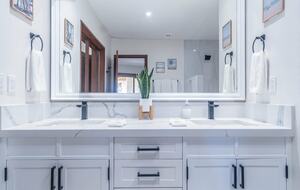 Elegant Beachfront Escape with Unrivaled Ocean Views - Puerto Penasco, Mexico