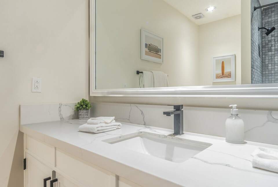 Elegant Beachfront Escape with Unrivaled Ocean Views - Puerto Penasco, Mexico