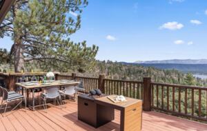 Elegant Mountain Lodge on Big Bear’s North Shore - Fawnskin, California