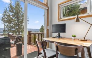 Elegant Mountain Lodge on Big Bear’s North Shore - Fawnskin, California