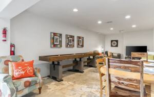 Elegant Mountain Lodge on Big Bear’s North Shore - Fawnskin, California