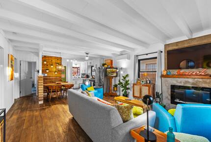 Coastal Charm a Block from the Beach - Oxnard, California