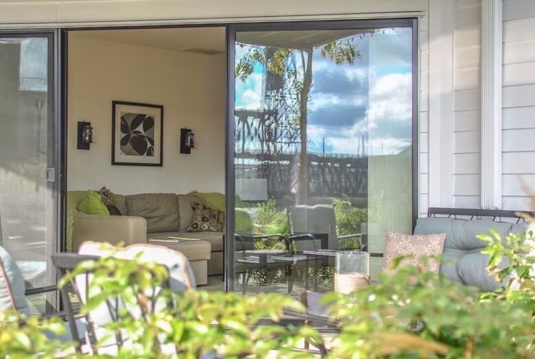 Urban Comfort on the Portland Waterfront - Portland, Oregon