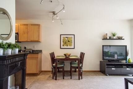 Urban Comfort on the Portland Waterfront - Portland, Oregon