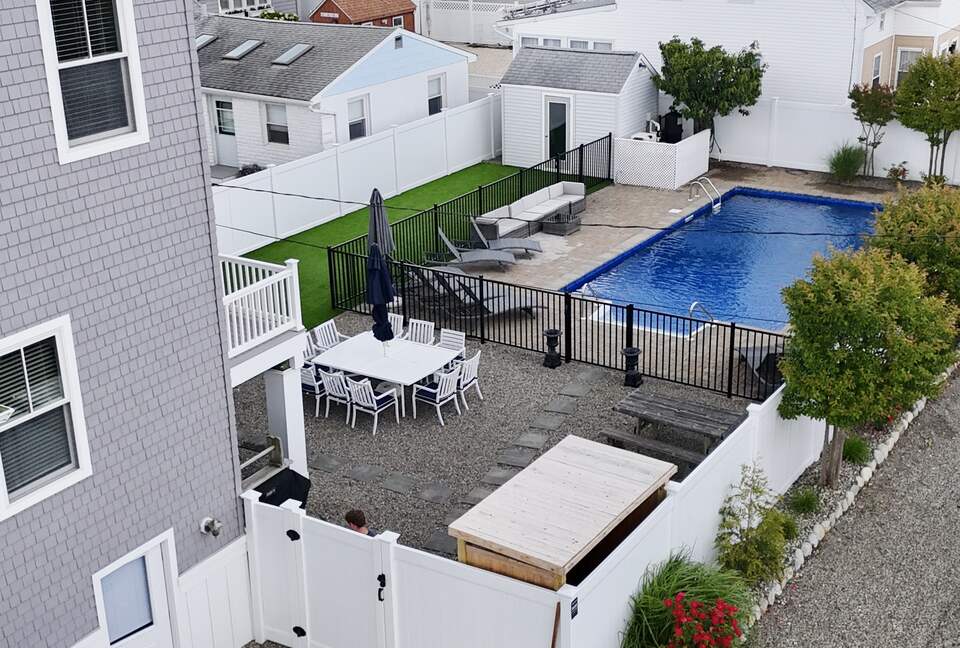 Coastal Opulence with Panoramic Water Views - Lavallette, New Jersey