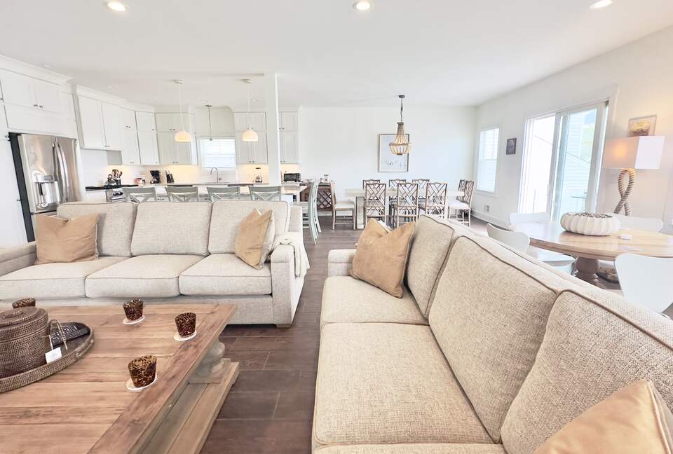 Coastal Opulence with Panoramic Water Views - Lavallette, New Jersey
