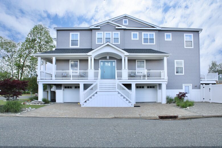 Coastal Opulence with Panoramic Water Views - Lavallette, New Jersey