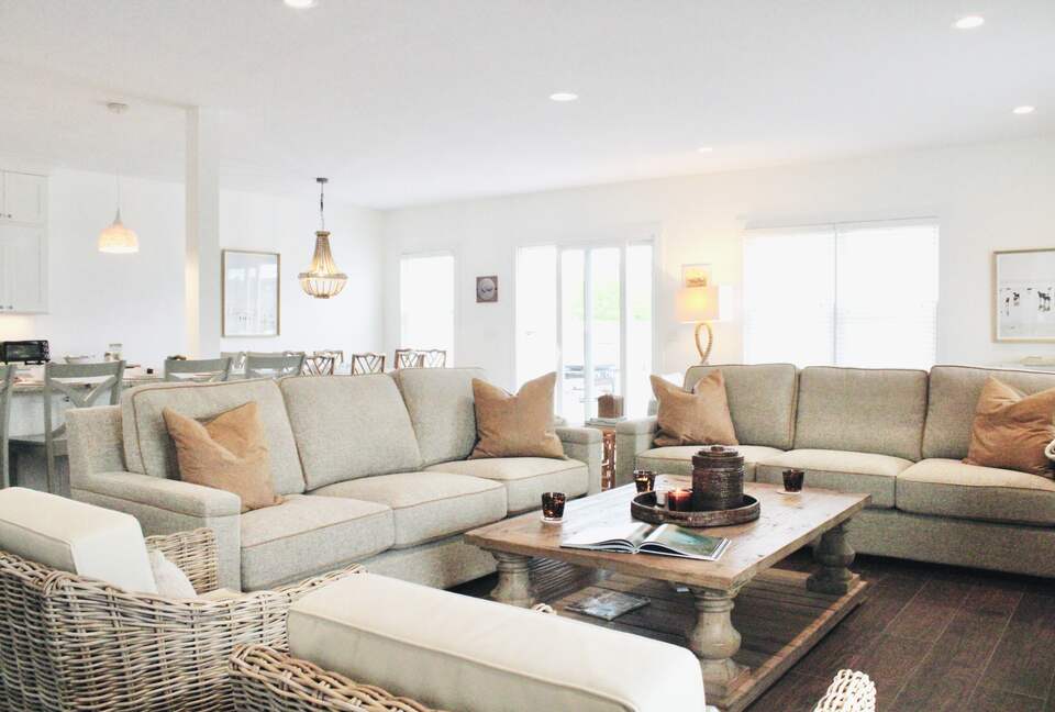 Coastal Opulence with Panoramic Water Views - Lavallette, New Jersey