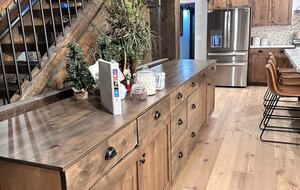 Ski-In/Ski-Out Retreat Nestled Among Pines and Aspens - Brian Head, Utah