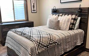 Ski-In/Ski-Out Retreat Nestled Among Pines and Aspens - Brian Head, Utah