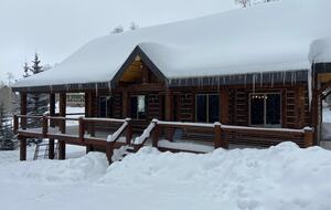 Ski-In/Ski-Out Retreat Nestled Among Pines and Aspens - Brian Head, Utah